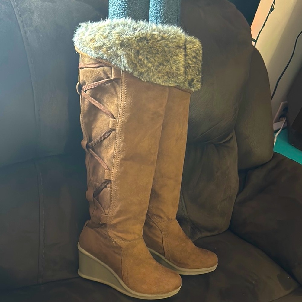 Decree Brown Winter Lace-Up Boots with Fur Trim - Picture 2 of 4